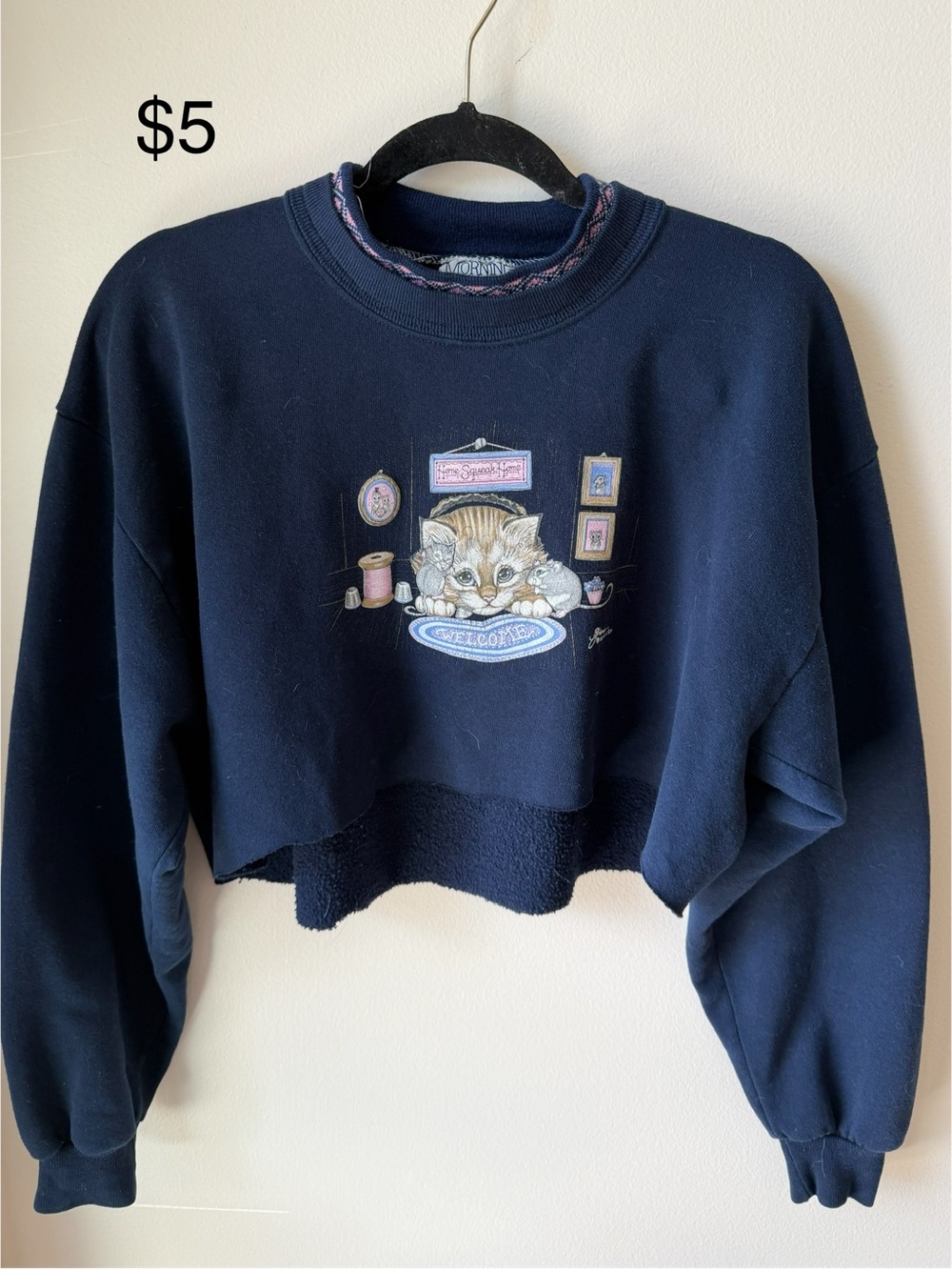 Navy Cat Graphic Cropped Sweatshirt